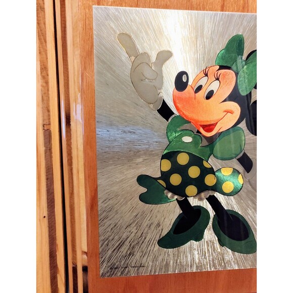 Vintage Walt Disney Mickey and Minnie Mouse plaques Gold On Wood Fast Shipping - Picture 4 of 16